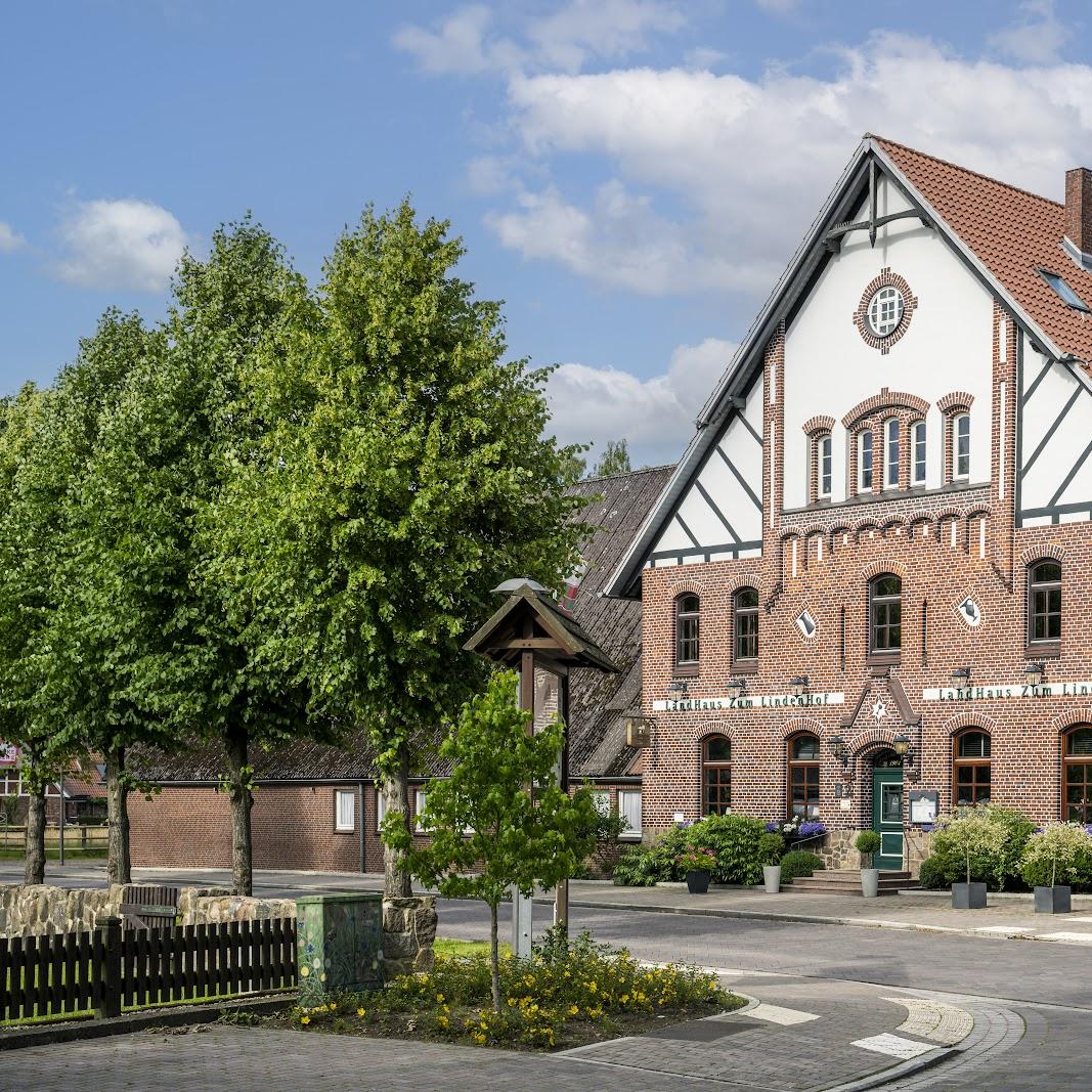 Restaurant "LandHaus Zum LindenHof" in Marxen