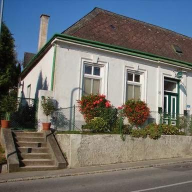 Restaurant "Weingut Hauerhof 99" in Klosterneuburg