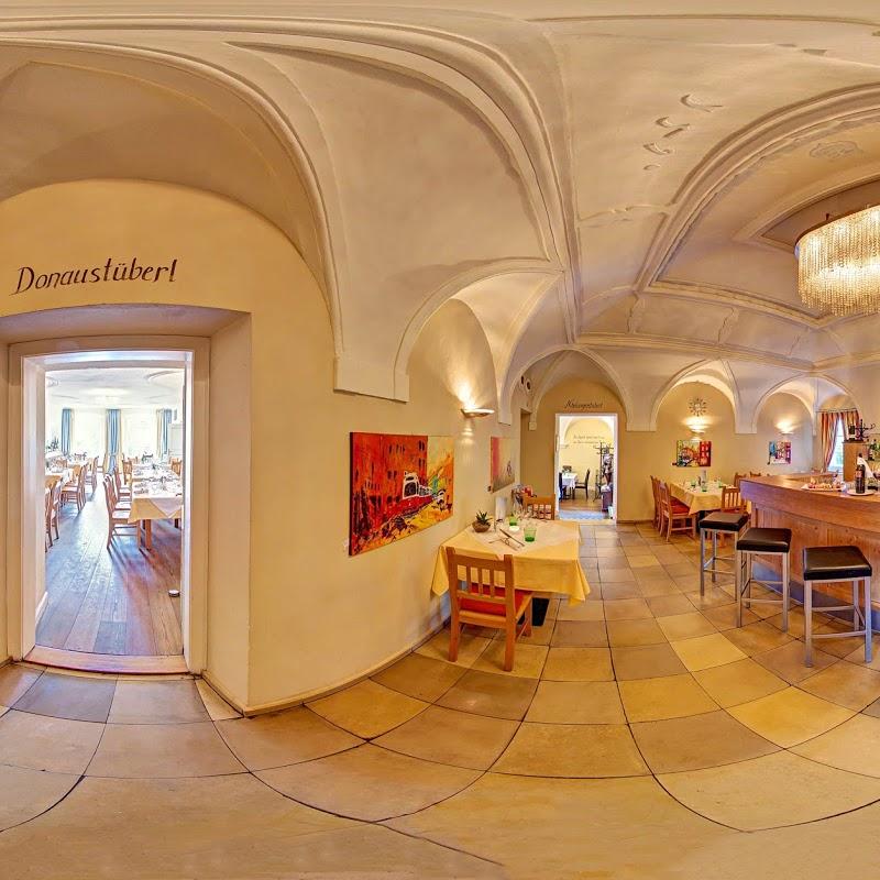 Restaurant "Restaurant S