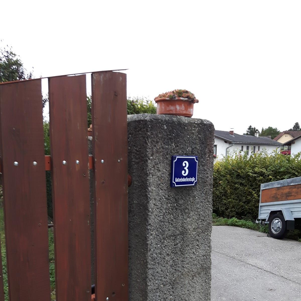 Restaurant "Buschenschank Familie Eckerl" in Tulbing