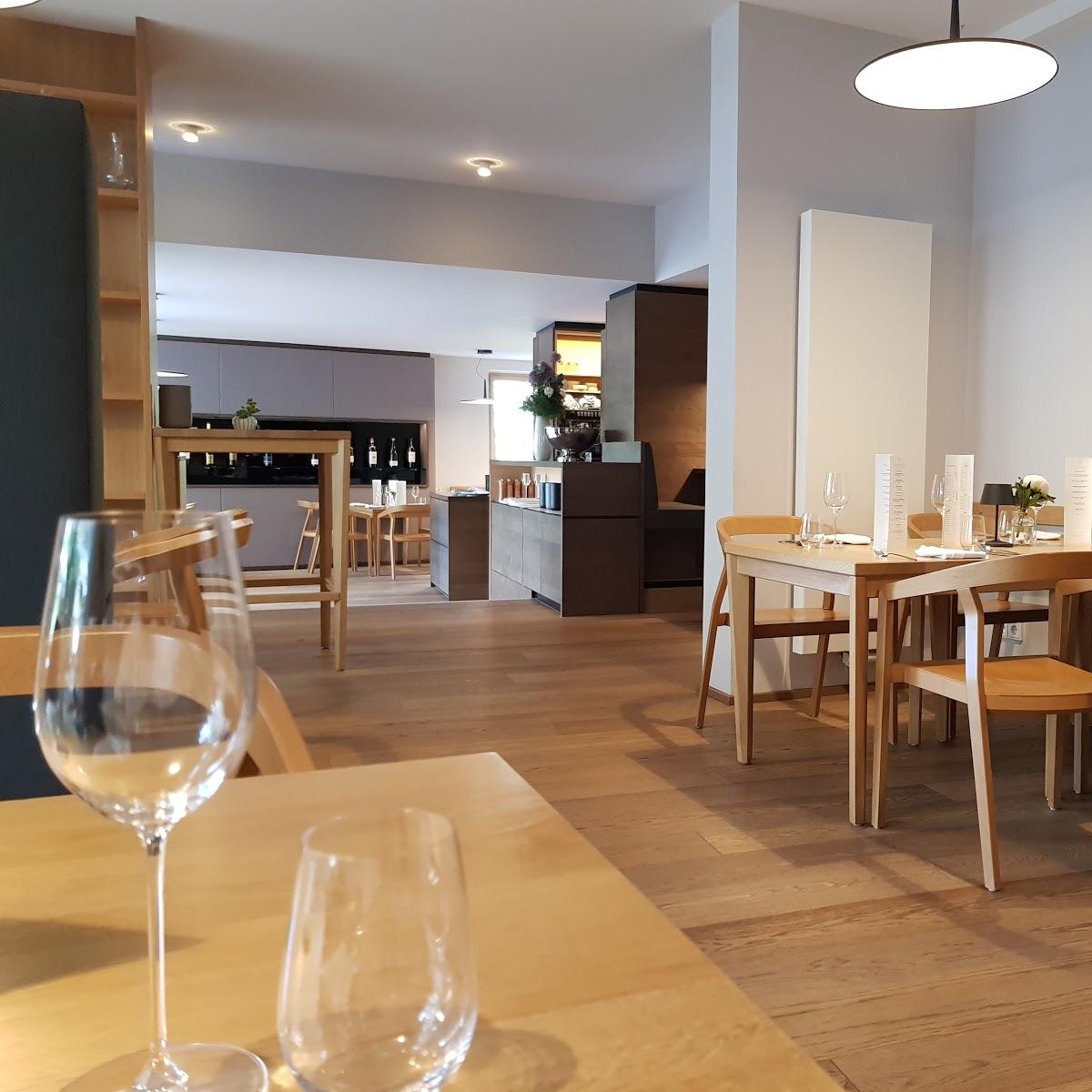 Restaurant "Weinhaus -" in Kirchberg am Wagram