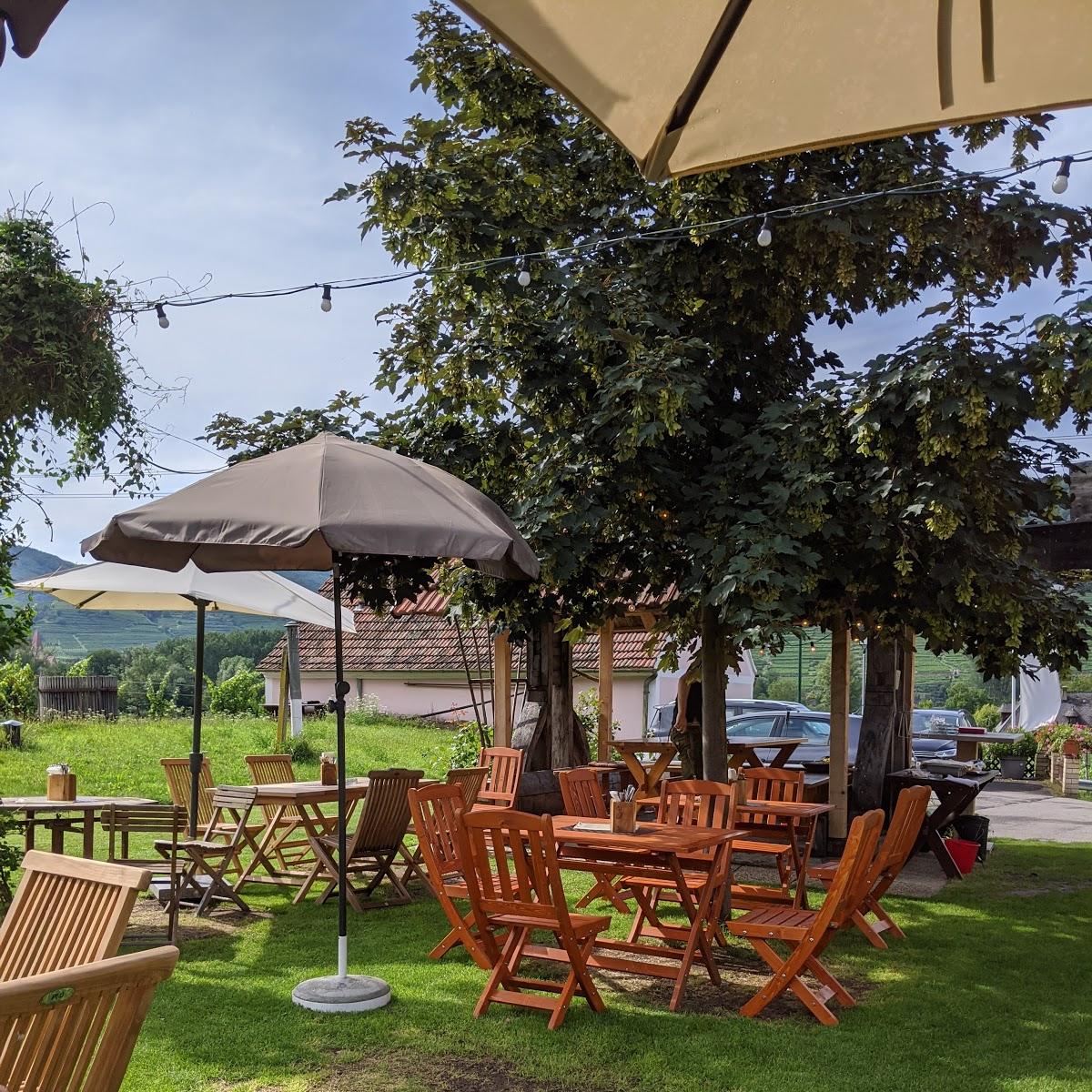 Restaurant "Zum Wilden Jäger" in Rossatz