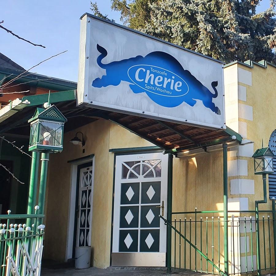 Restaurant "Cherie Disco & erl Heurigenrestaurant" in Spitz