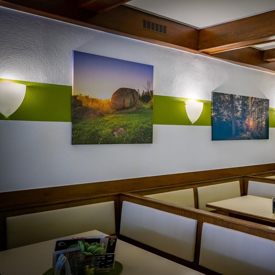 Restaurant "Cafe - Bäckerei Bachl" in Bad Traunstein