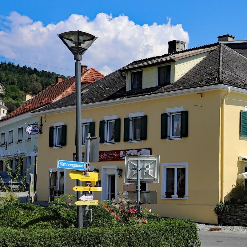 Restaurant "Schlossgasthof" in Artstetten