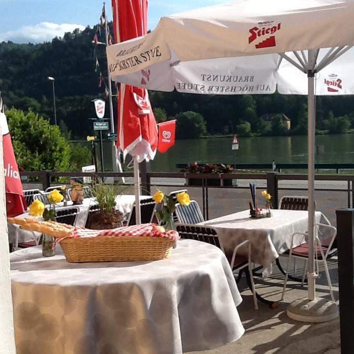 Restaurant "Gasthof Ziseritsch" in Neustadtl an der Donau