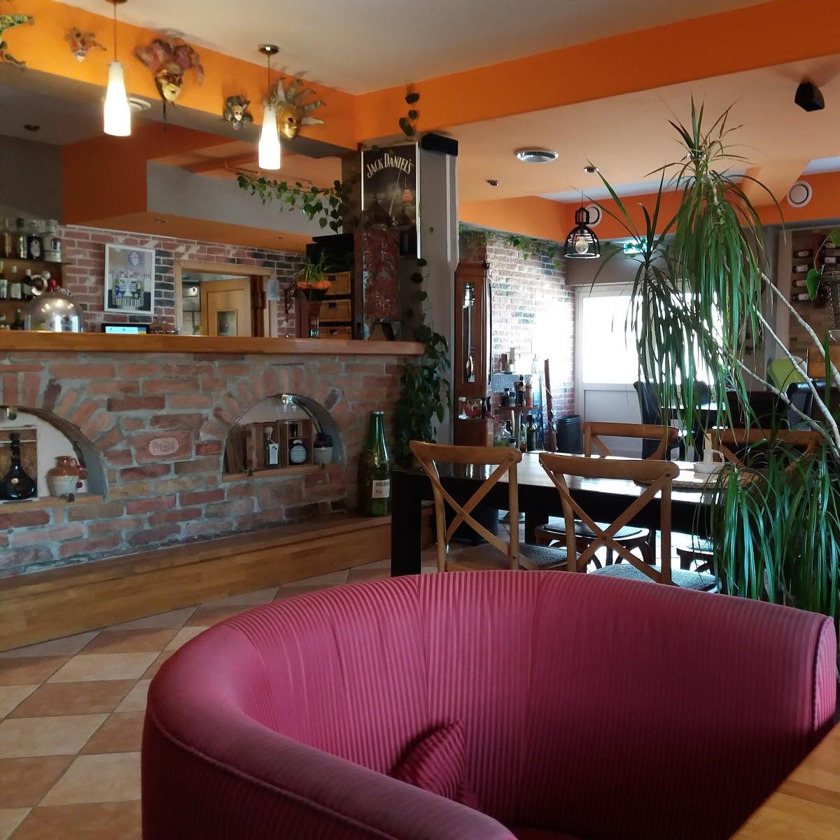 Restaurant "Pizzeria Al-Vera" in Großweikersdorf