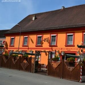 Restaurant "Gasthof  Zum Goldenen Adler  Andreas Maurer" in Großweikersdorf