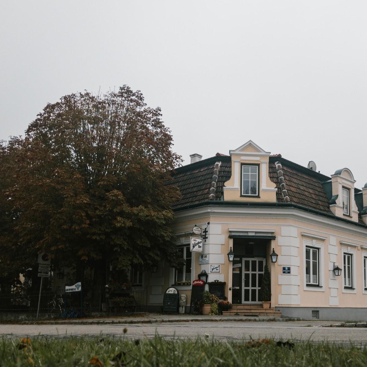 Restaurant "Landgasthaus - Kurt Maurer" in Großweikersdorf