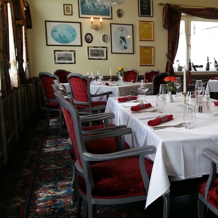 Restaurant "Landgasthof zum Topf" in Vitis