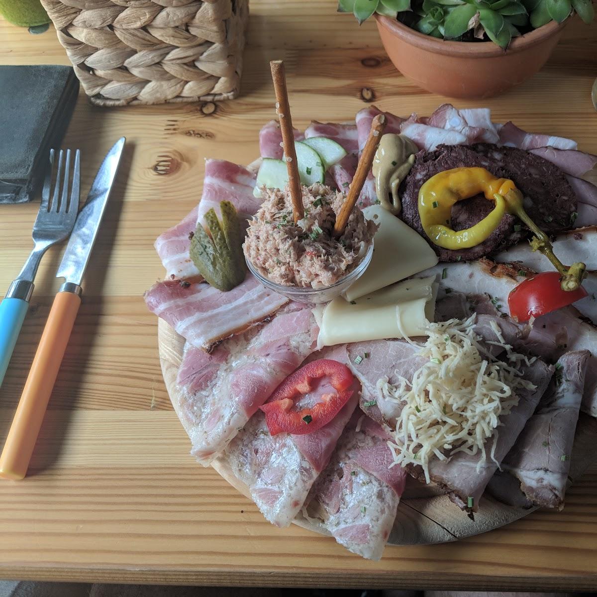 Restaurant "Dorfschenke Heidi Wöhri" in Tiefenbach