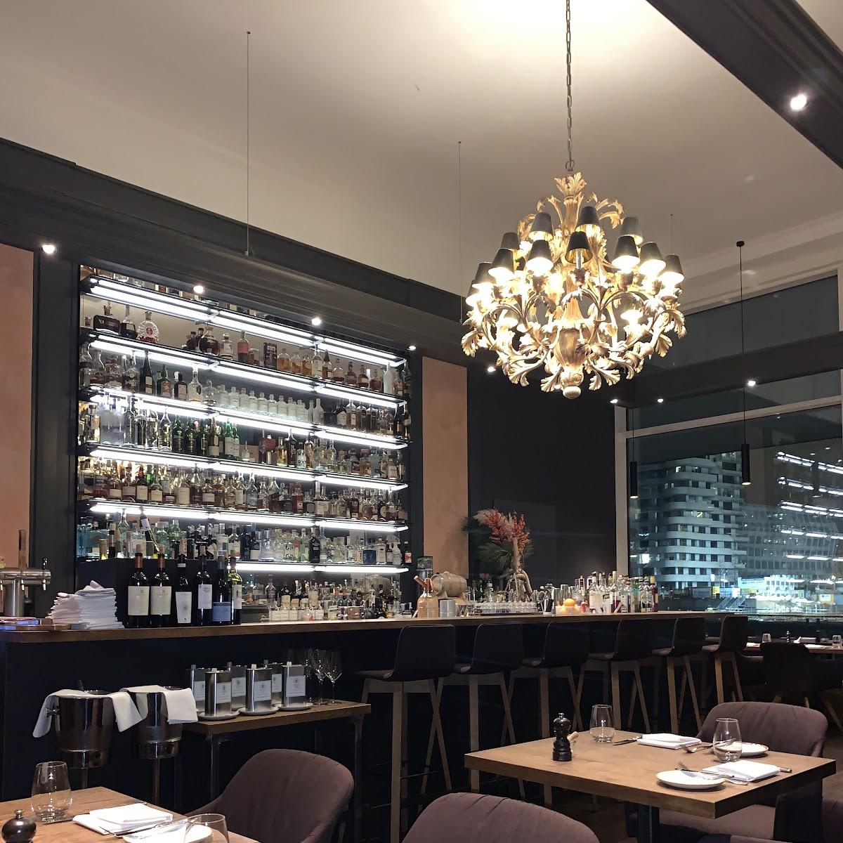 Restaurant "Bootshaus Grill & Bar - Hafencity" in Hamburg