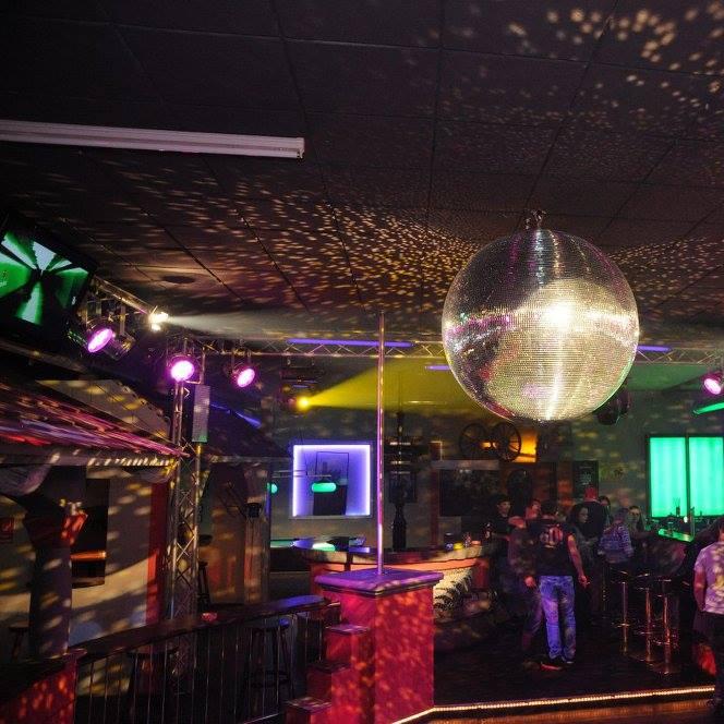 Restaurant "Fun Fabrik" in Brand