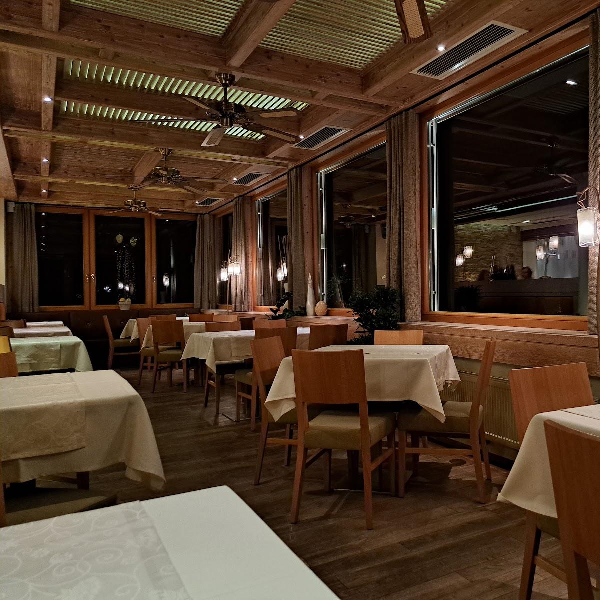 Restaurant "Cafe-Restaurant Blaas - Passaublick" in Freinberg