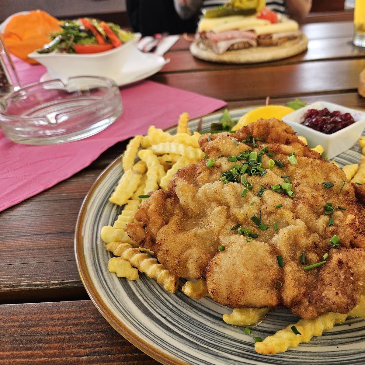 Restaurant "Meraner Kutscherstadler (Gasthof- Reiter )" in Julbach