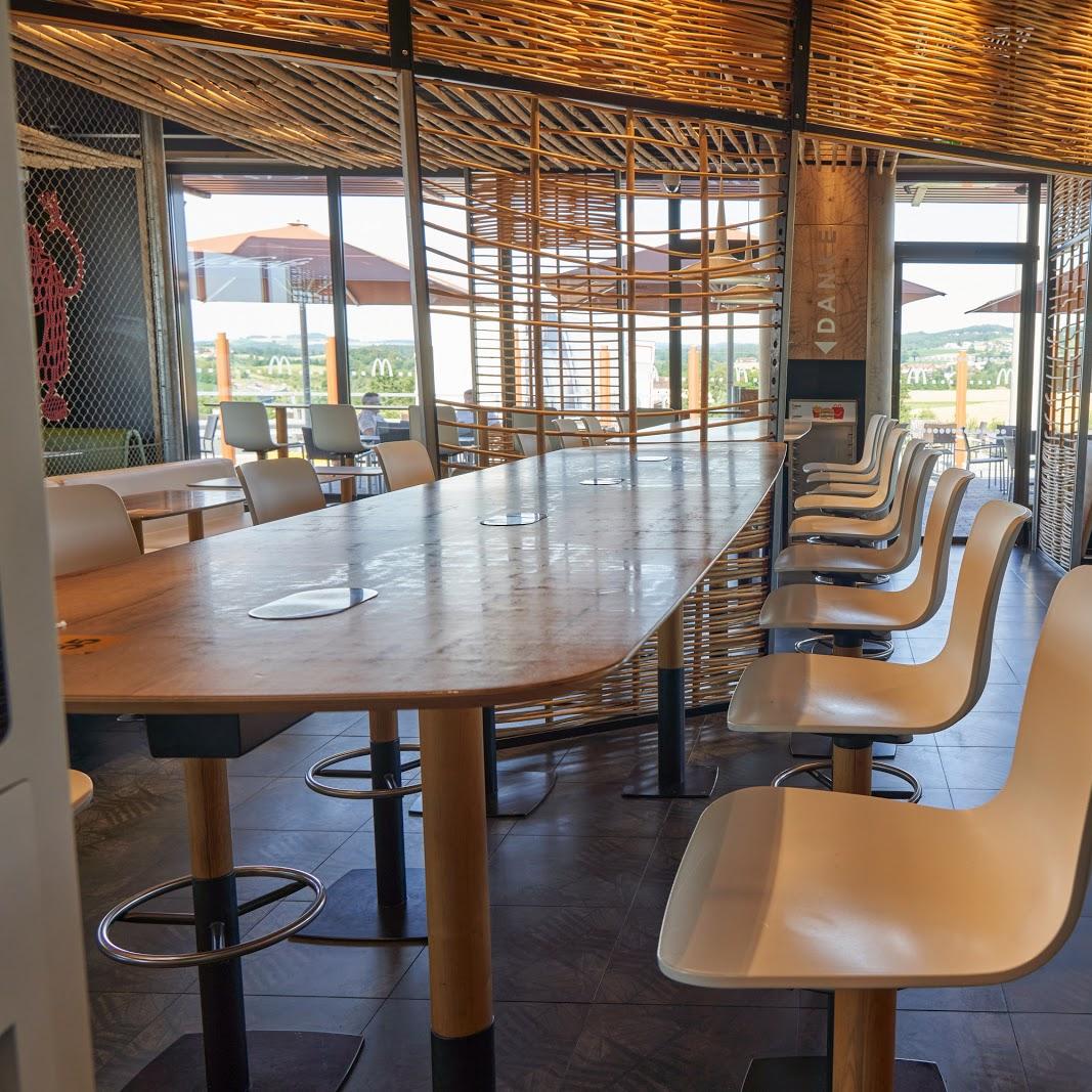 Restaurant "McDonald