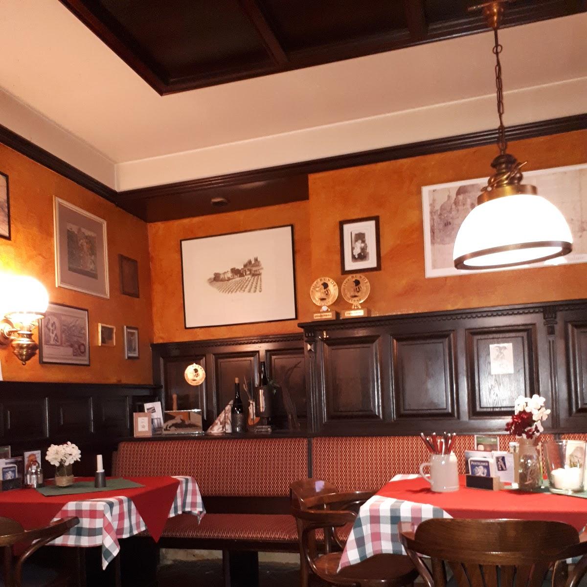 Restaurant "Wirtshaus Hofer" in Perg