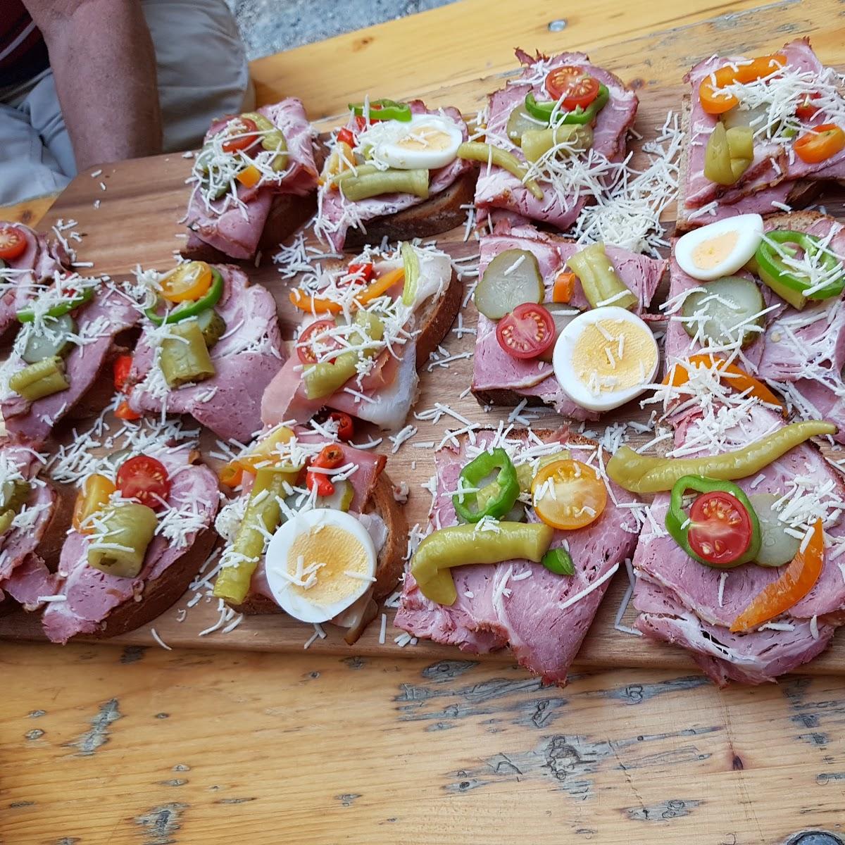 Restaurant "Gasthof zum Einhorn" in Perg