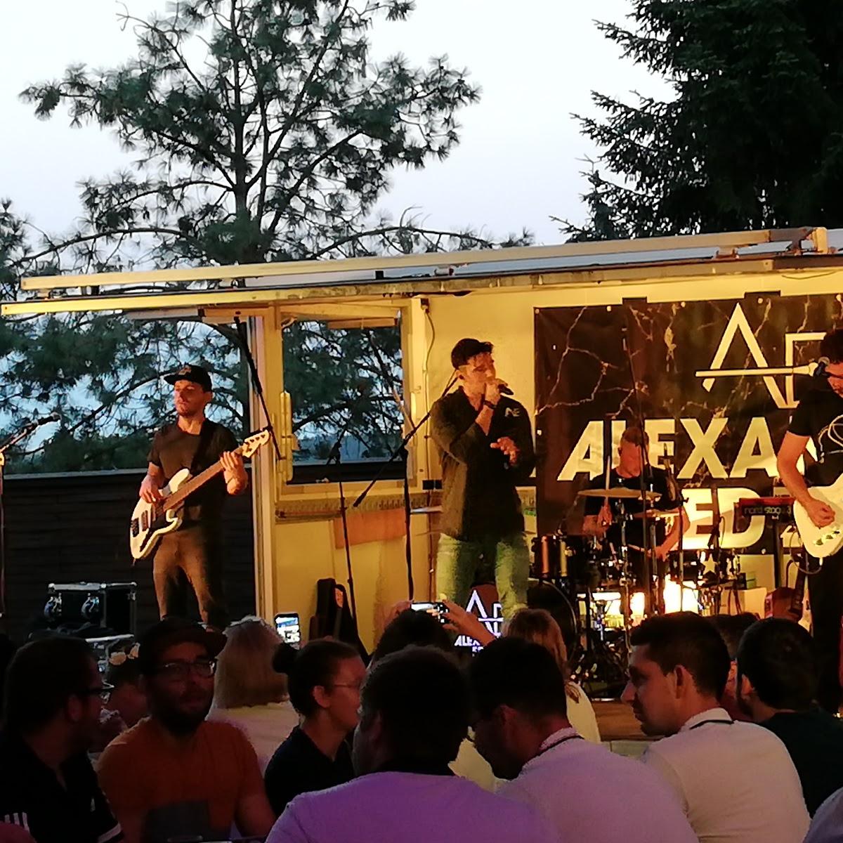 Restaurant "Braugarten Burg Clam" in Sperken