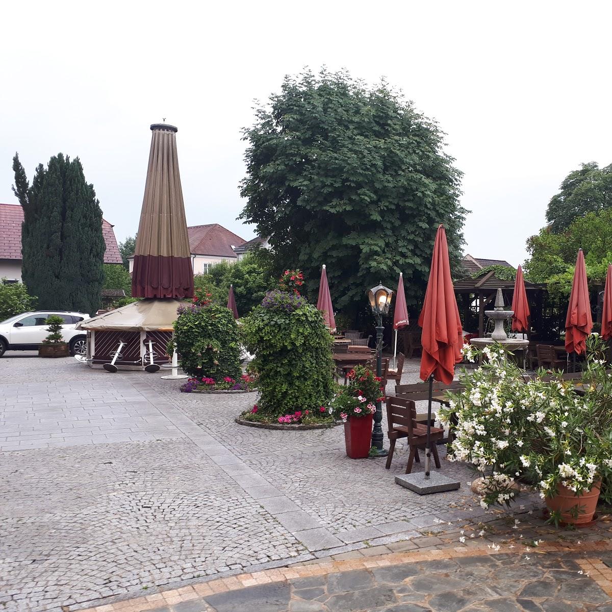 Restaurant "Kirchenwirt  Fam.Schorn" in Ernsthofen
