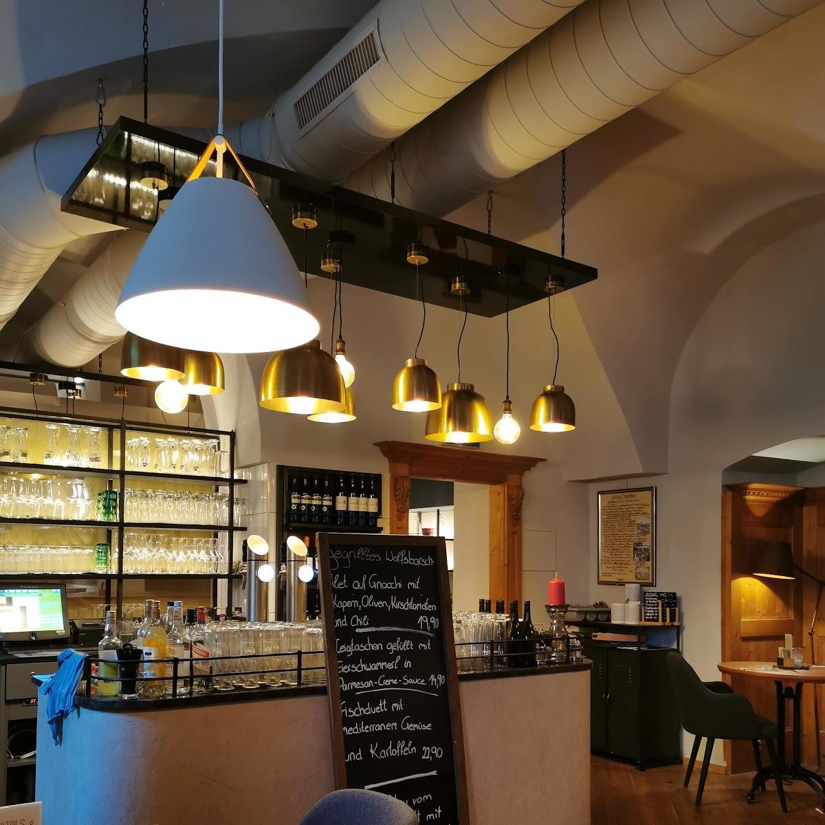 Restaurant "Wirt Am Platzl" in Garsten