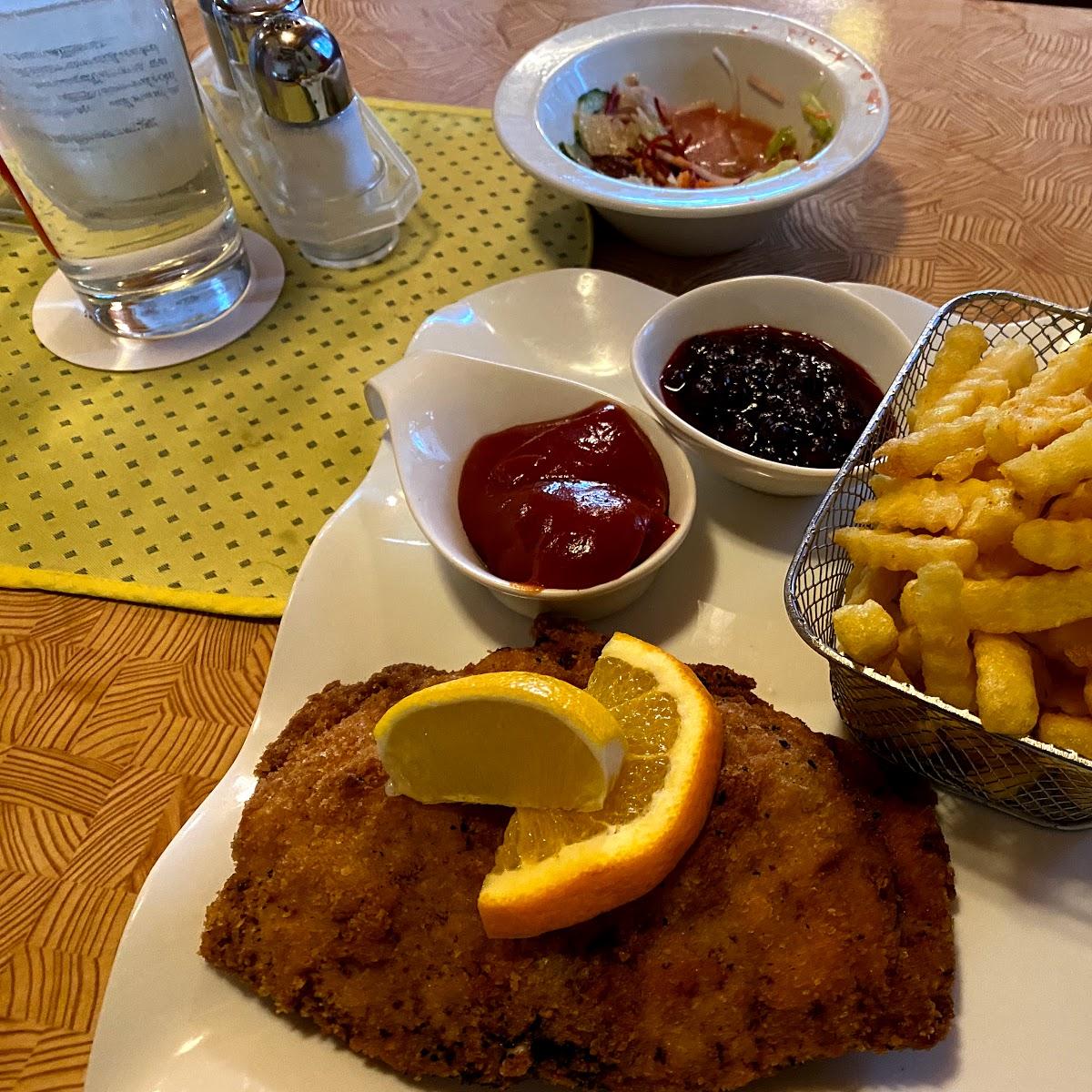 Restaurant "Bäck im Holz" in Sattledt