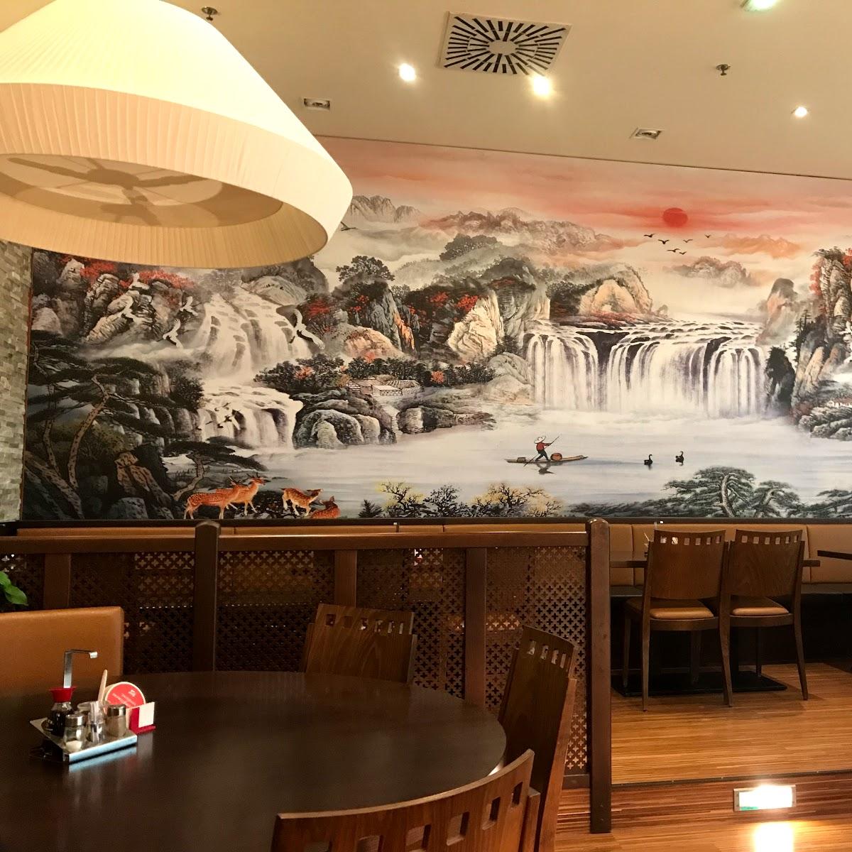 Restaurant "Zengarten Restaurant Running Sushi" in Wels