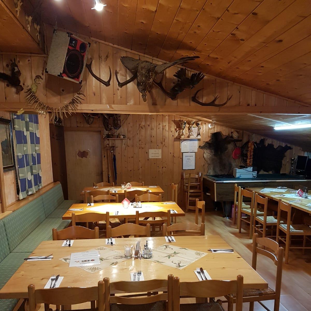 Restaurant "Sportstüberl Murauer Sylvia" in Pennewang