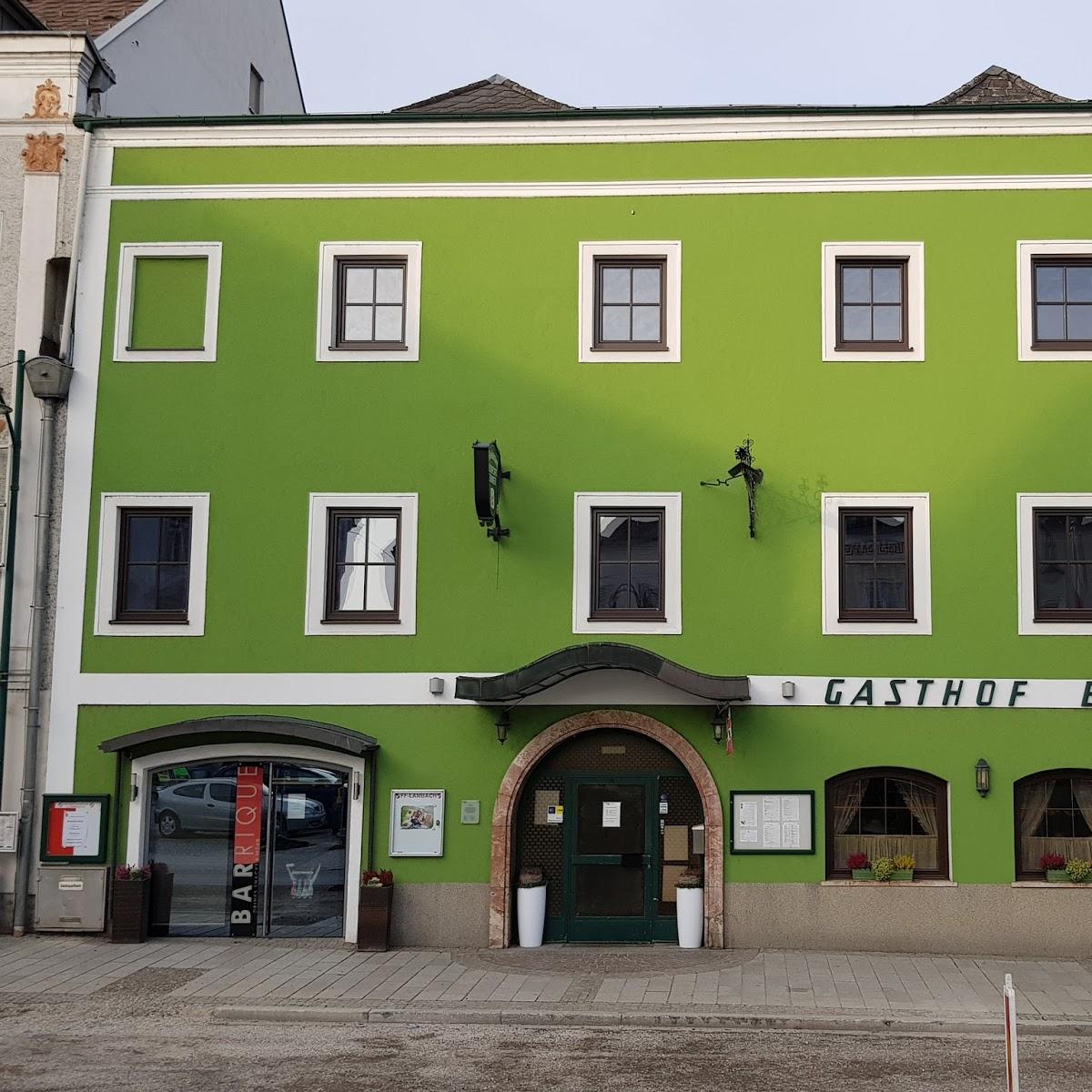Restaurant "Gasthof Eitzinger  Zum grünen Baum " in Lambach