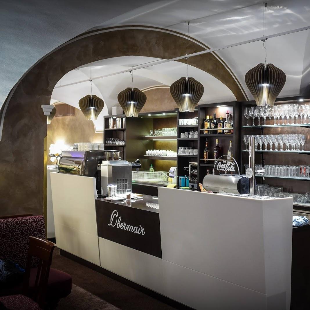 Restaurant "Café-Konditorei Obermair" in Lambach