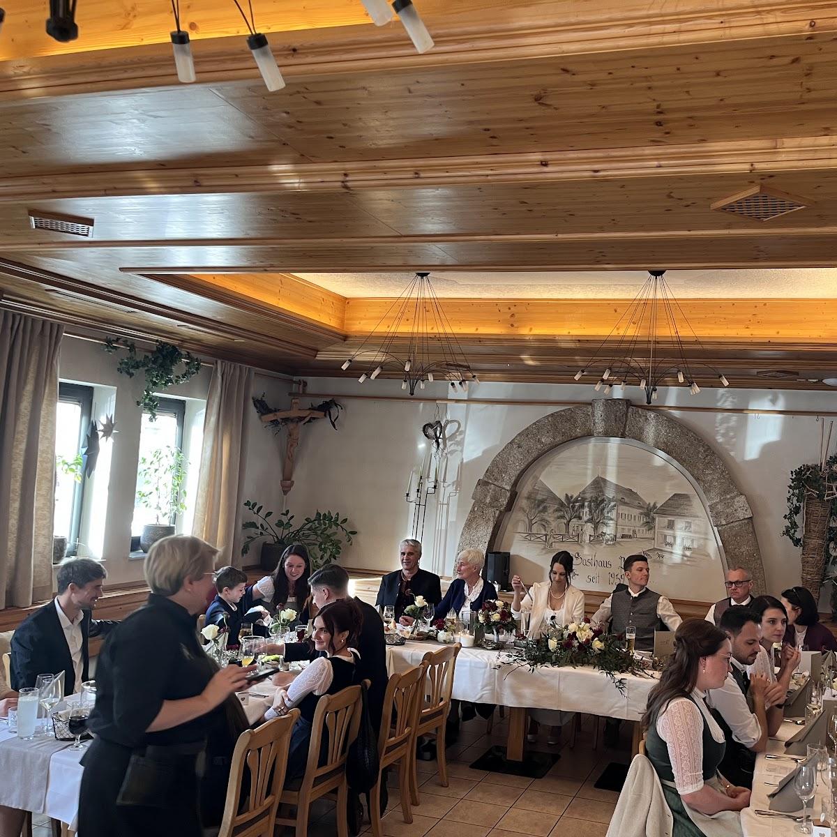 Restaurant "Gasthof Pöll" in Kirchham bei Vorchdorf