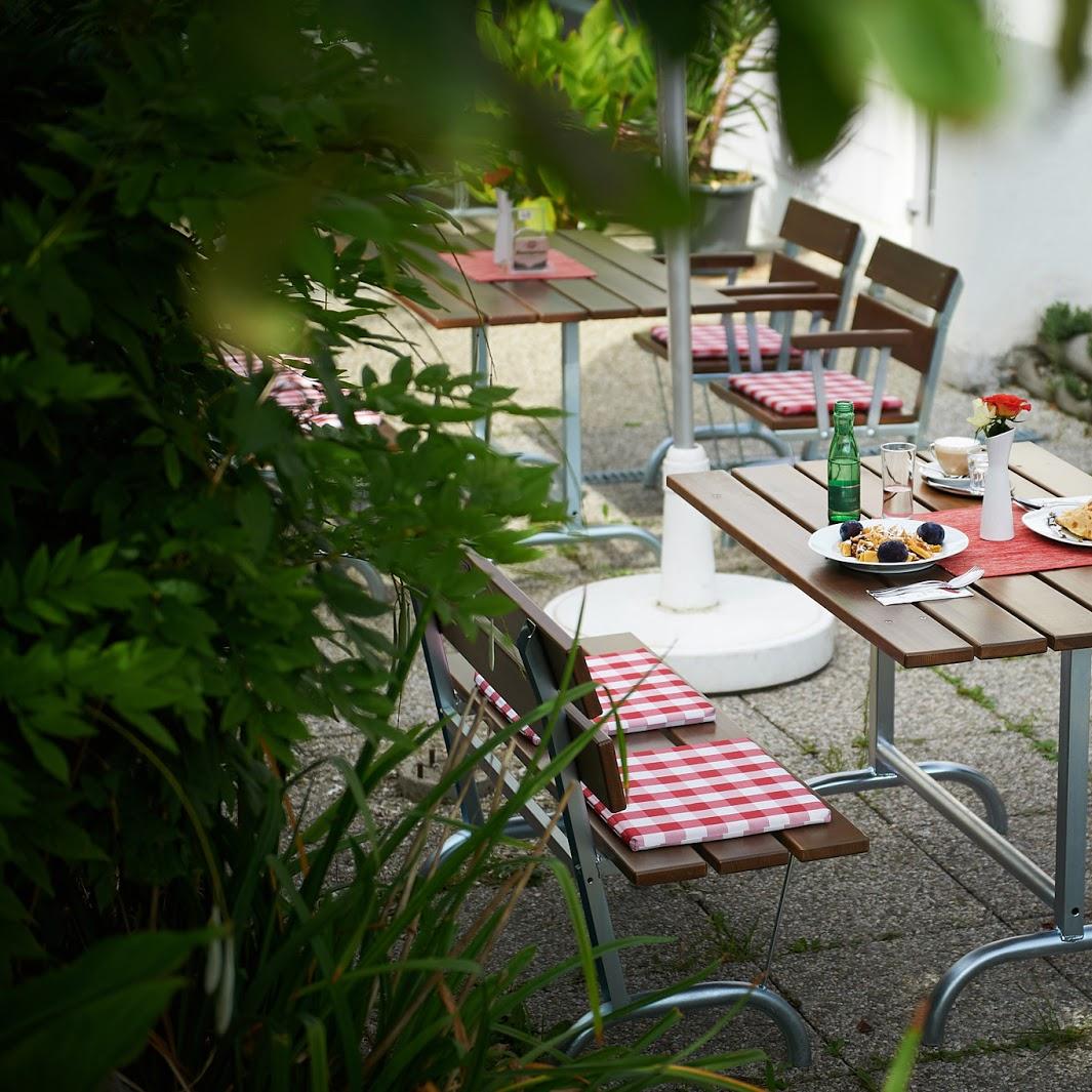 Restaurant "Gasthof Mittendorfer" in Haag am Hausruck