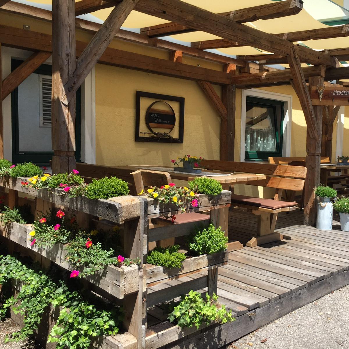 Restaurant "Gasthof Rensch" in Rüstorf