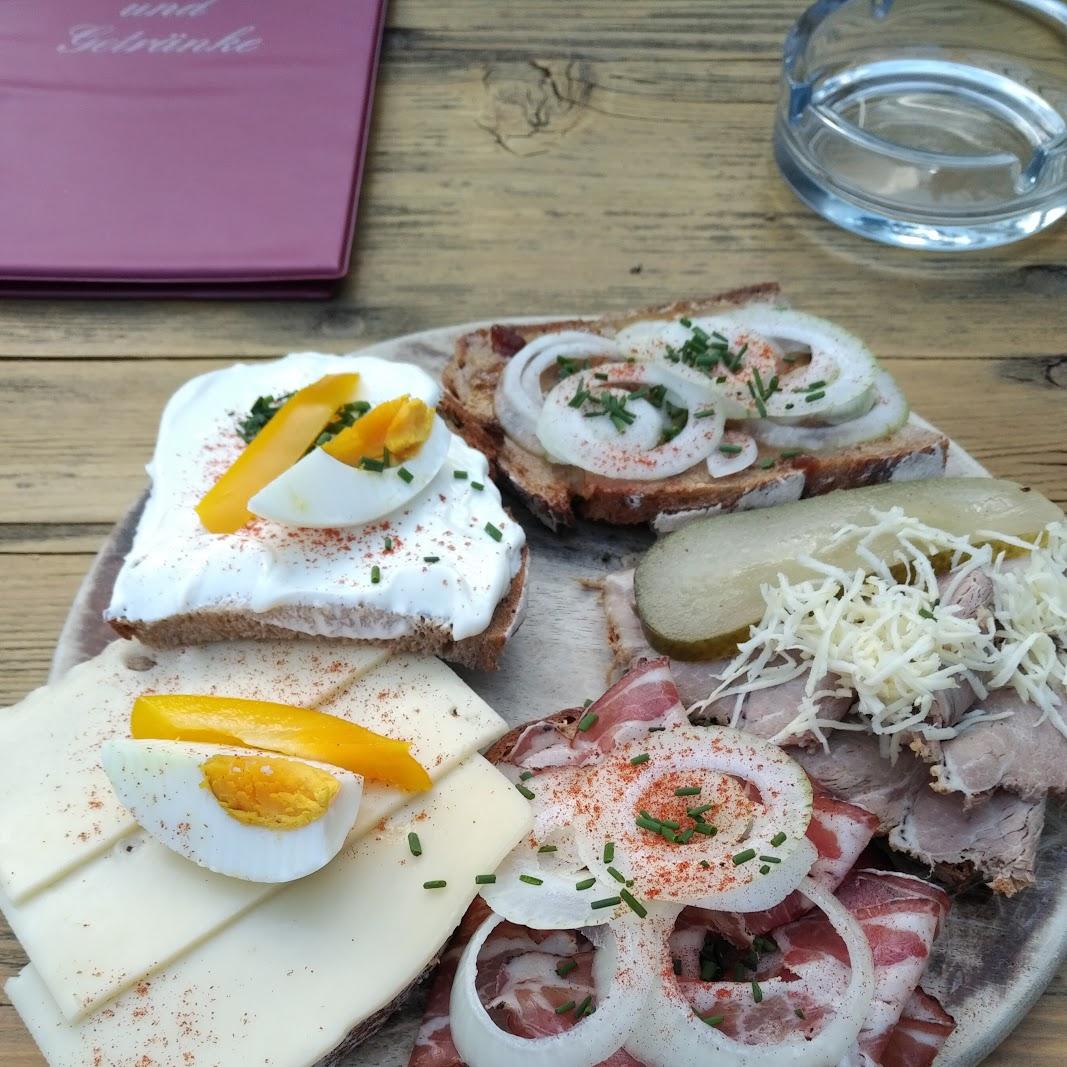 Restaurant "Buschenschank Sturm" in Bad Schallerbach