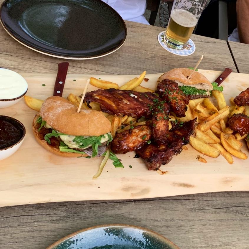 Restaurant "Gasthaus Hatzmann" in Wilhelming