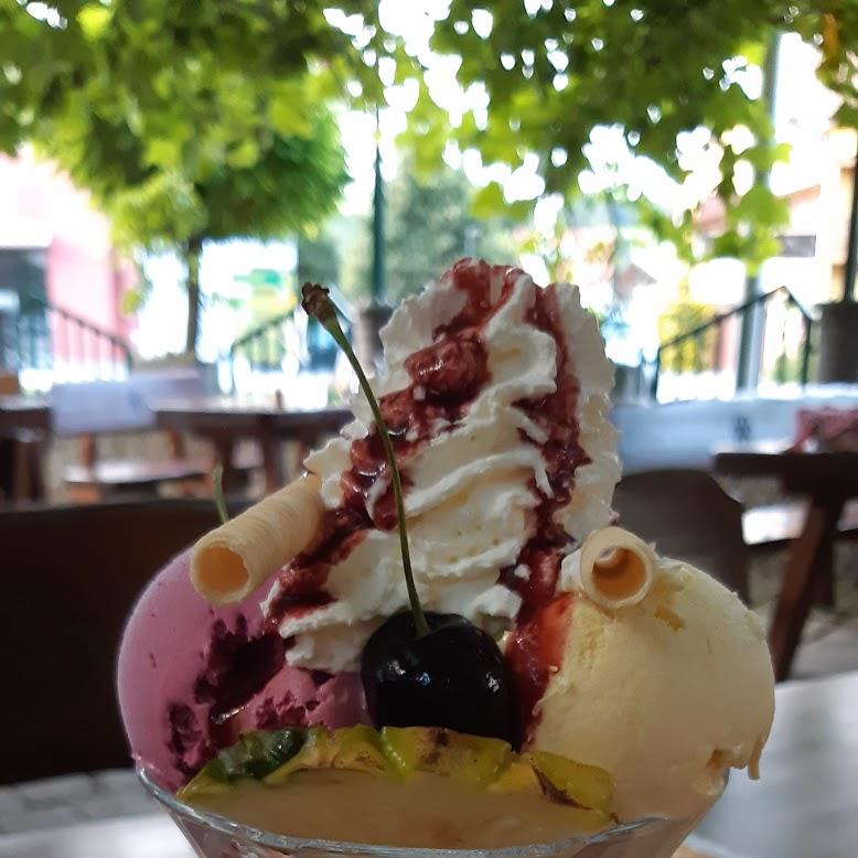 Restaurant "Gasthaus-Bäckerei Mayr" in Enzenkirchen