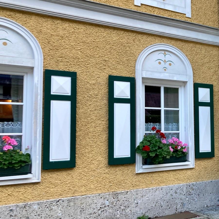 Restaurant "Gasthaus Neuhütte Karl Rainbacher" in Ebensee