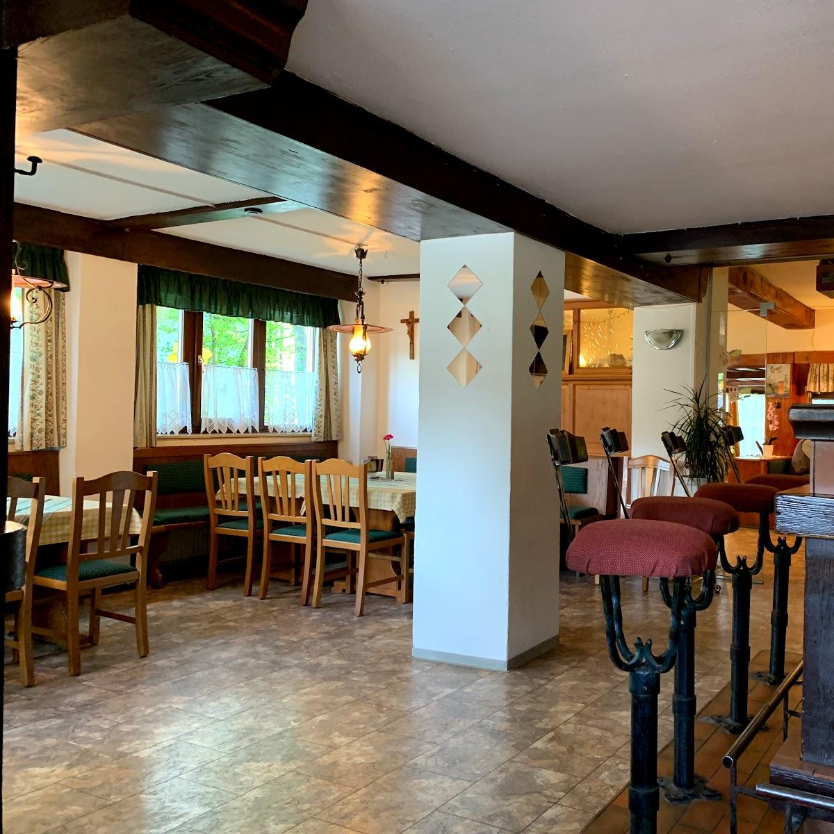 Restaurant "Gasthaus Kirchenwirt" in Bad Goisern am Hallstättersee