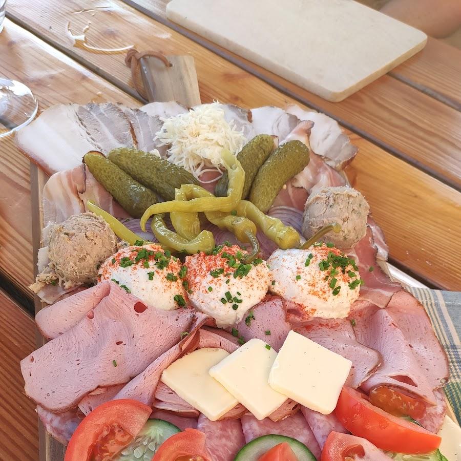 Restaurant "Mostschenke Grablerhof" in Unterroith