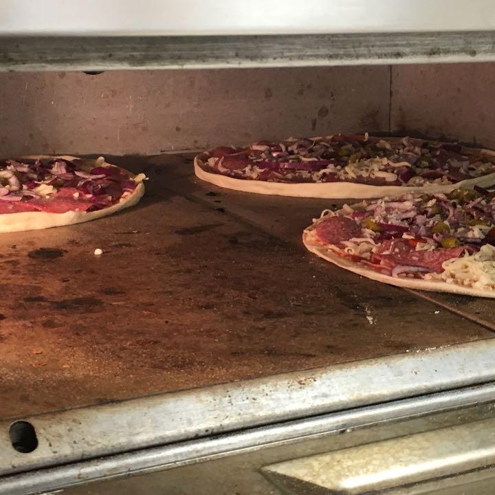 Restaurant "Pizzeria Schark-Haus" in Lenzing