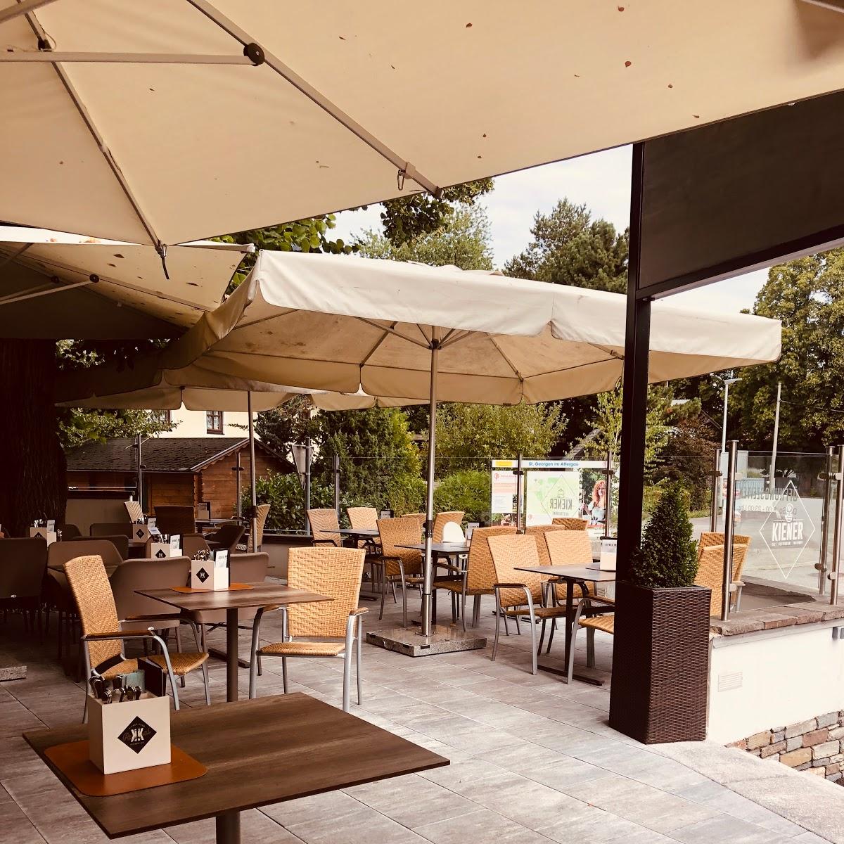 Restaurant "Kiener Cafe Restaurant Takeaway" in Sankt Georgen im Attergau