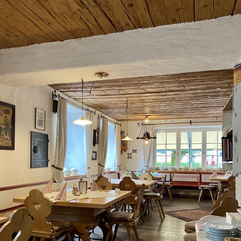 Restaurant "Wirt z’ Zell Gasthaus" in Zell am Moos