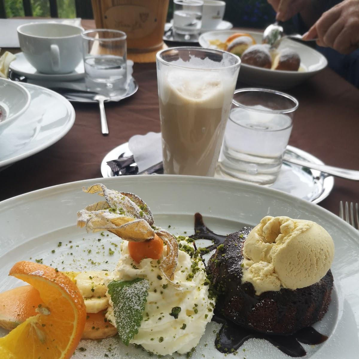 Restaurant "GASTHAUS" in Reichersberg