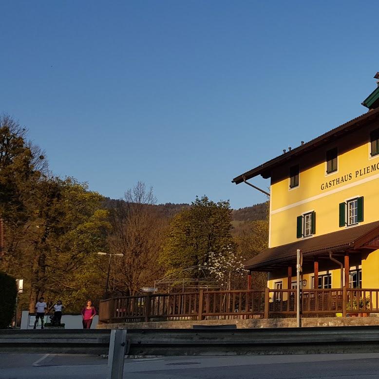 Restaurant "Gasthaus Pliemgut" in Salzburg