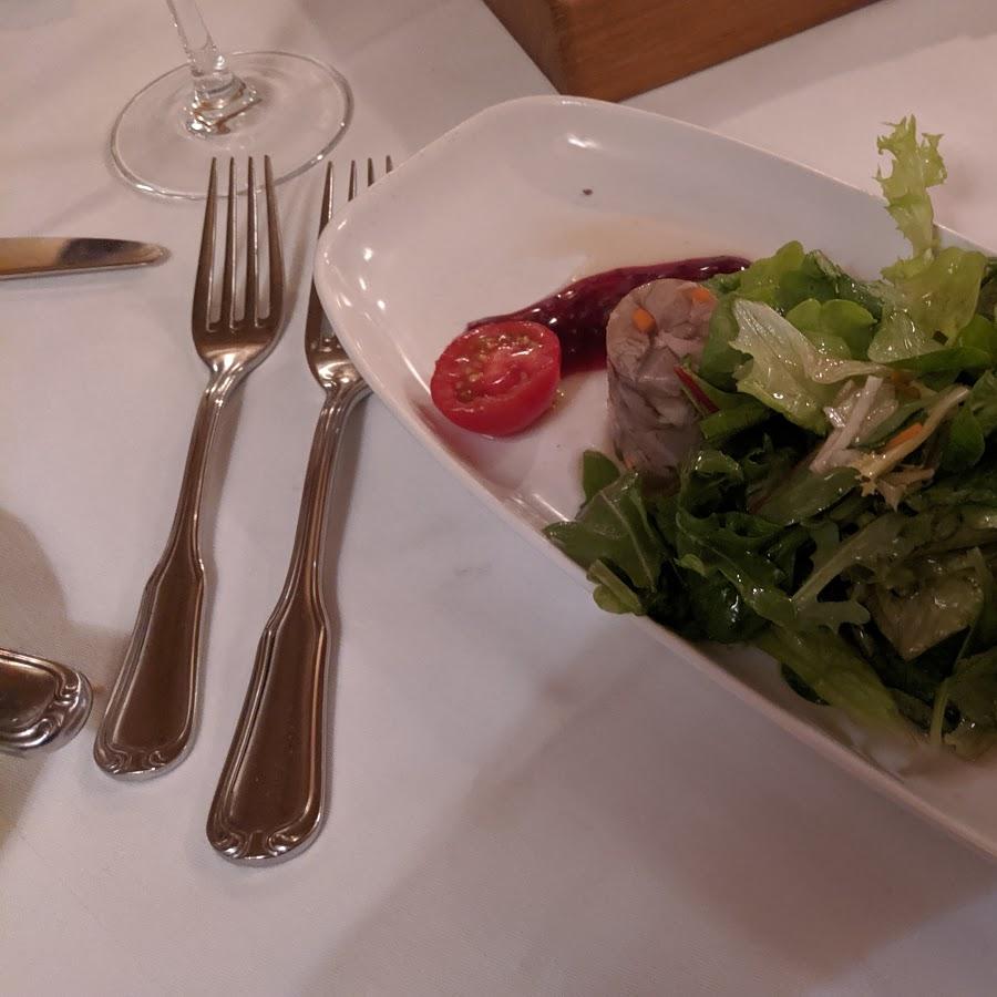 Restaurant "Friesacher Heuriger" in Anif