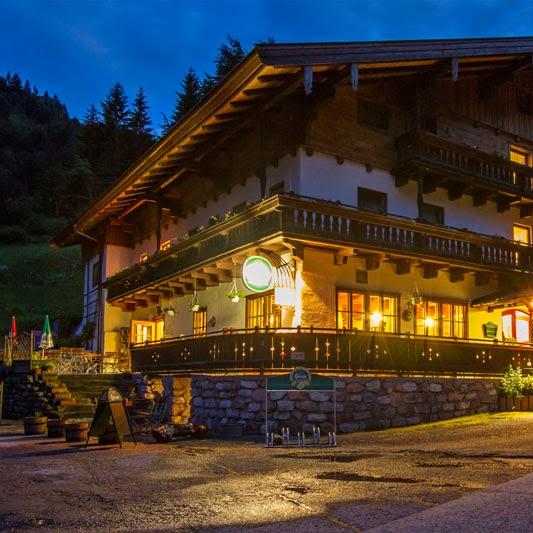 Restaurant "Friedlwirt-Kraftplatz Natur" in Unken