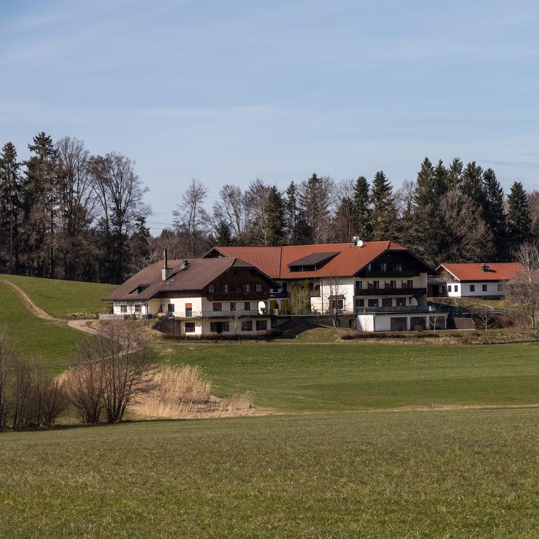Restaurant "Bio-Hotel Schiessentobel" in Matzing