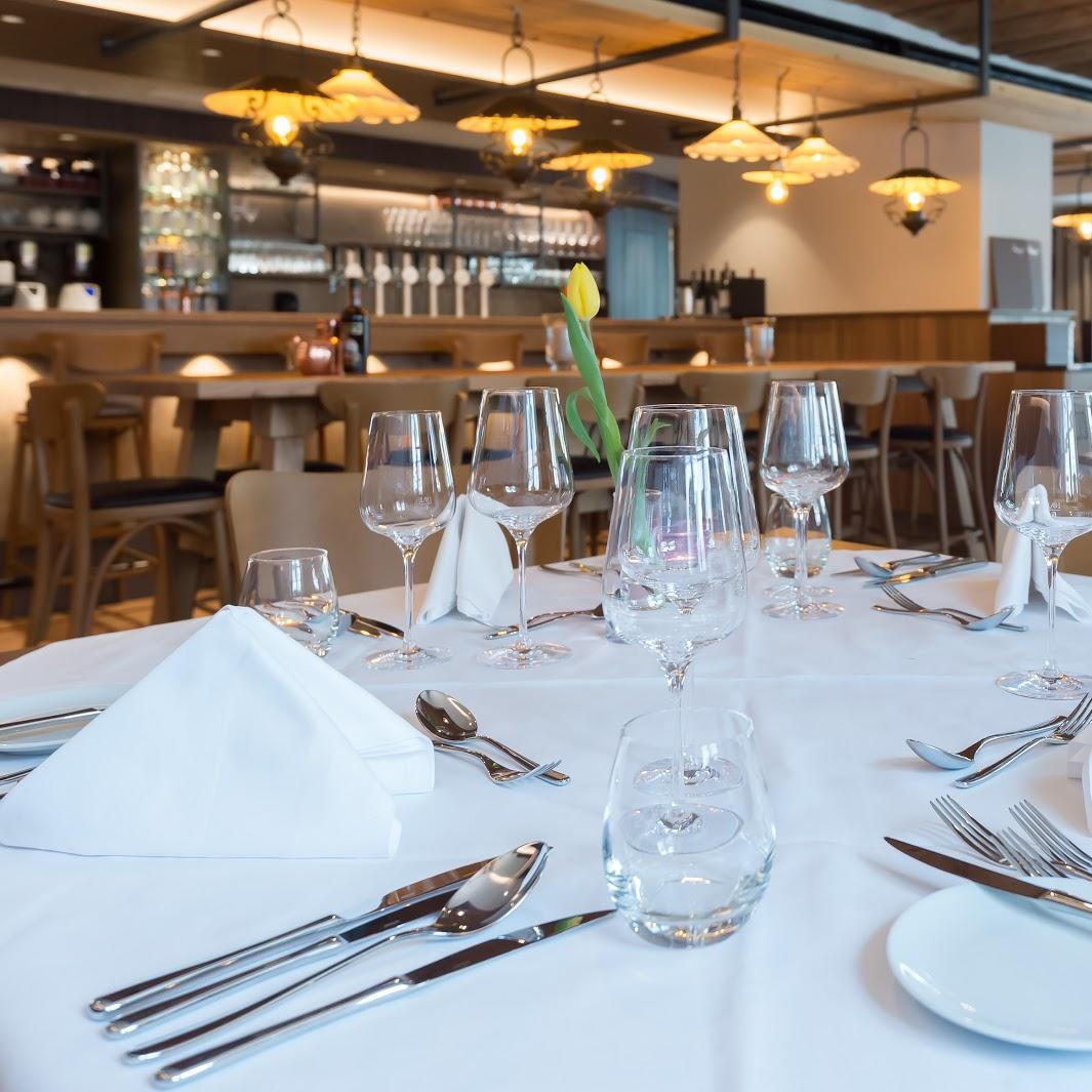 Restaurant "Hofwirt Seekirchen" in Seekirchen am Wallersee