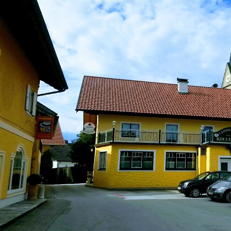 Restaurant "Landgasthaus Kollerwirt" in Schleedorf