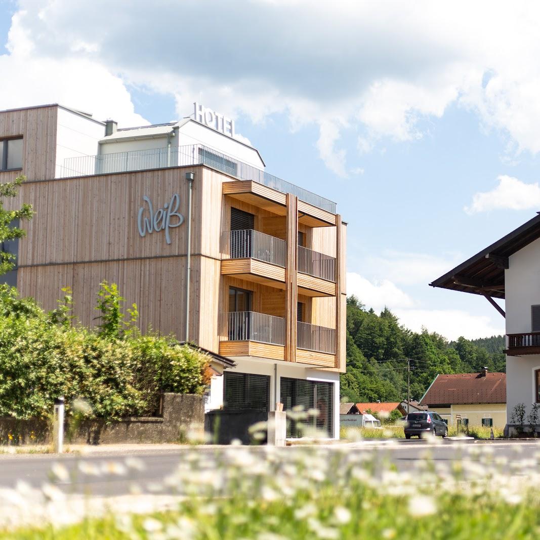 Restaurant "Restaurtant Hotel Weiss GmbH" in Munderfing